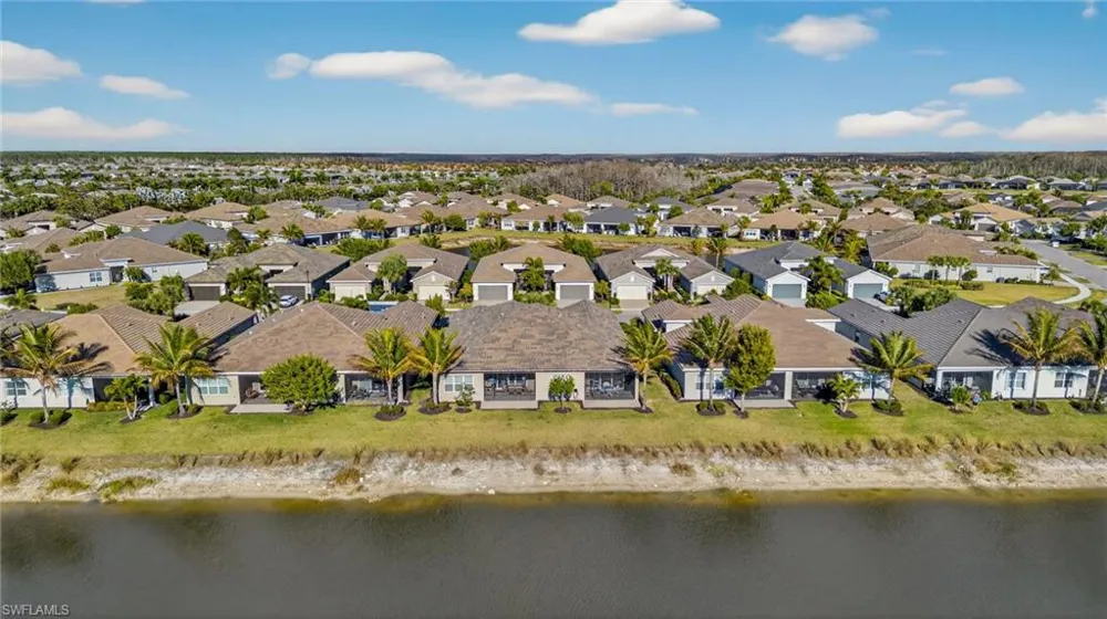 28532 Lobos Circle Bonita Springs, FL 34135