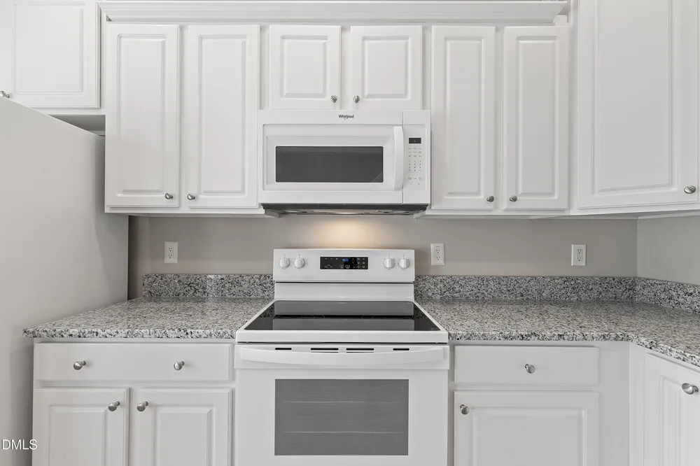 705 Glen Road #Apt 111 Garner, NC 27529