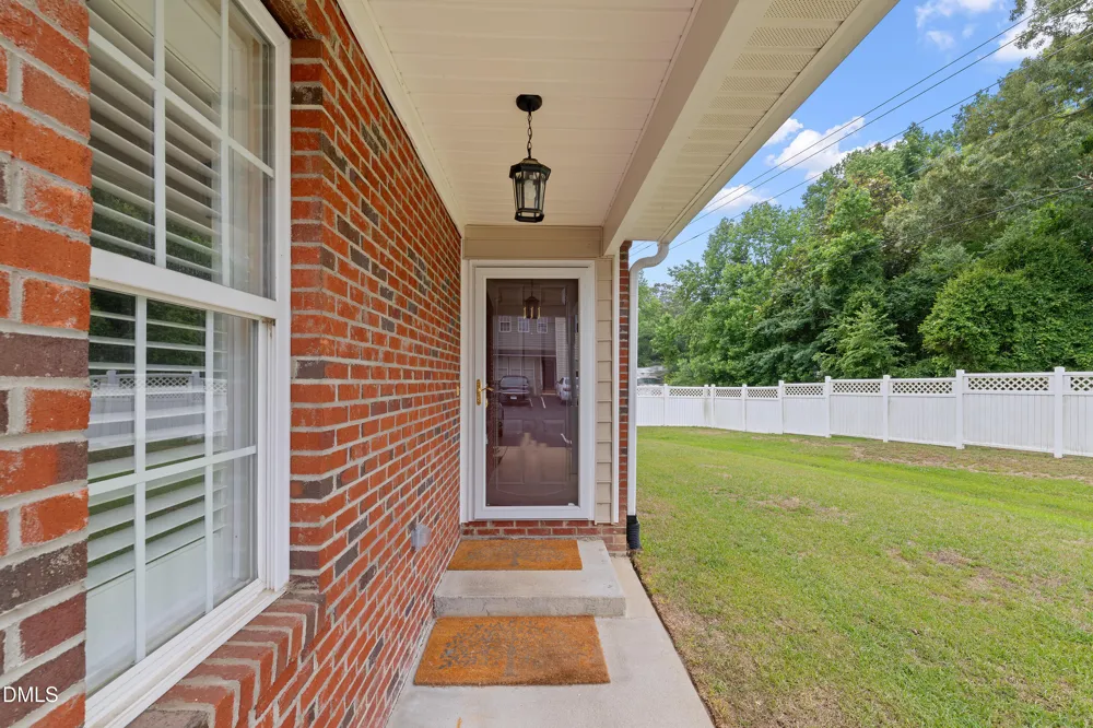 705 Glen Road #Apt 111 Garner, NC 27529