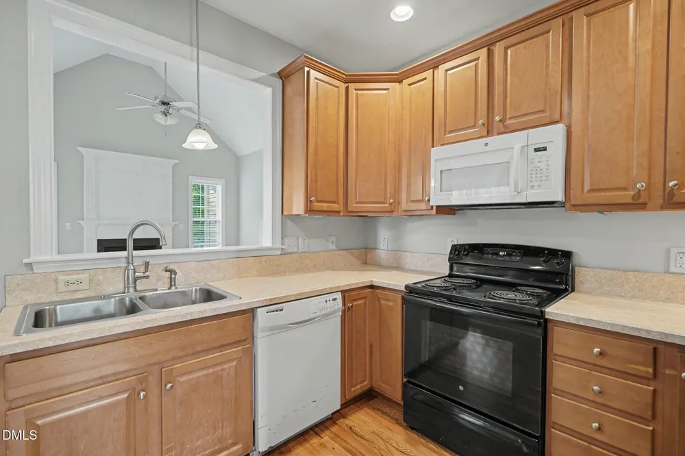 433 Spruce Meadows Lane Willow Springs, NC 27592