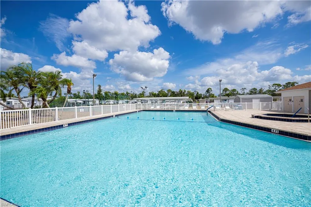 25 La Fonda Lane North Fort Myers, FL 33903