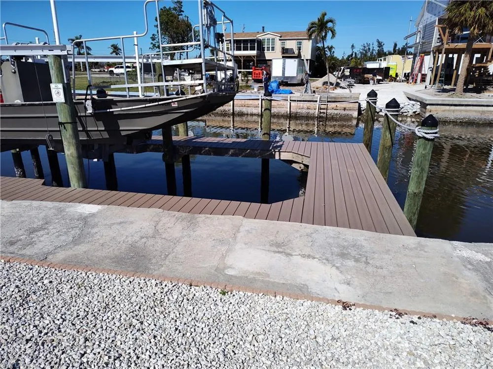 5150 Sandpiper Drive St. James City, FL 33956