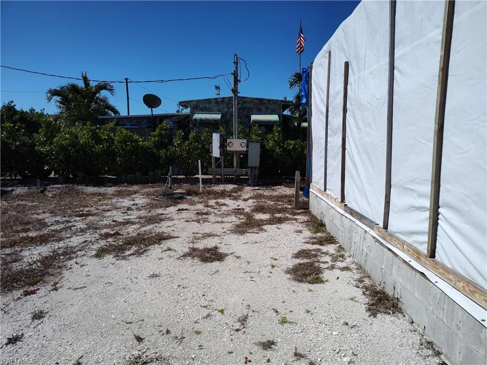 5150 Sandpiper Drive St. James City, FL 33956