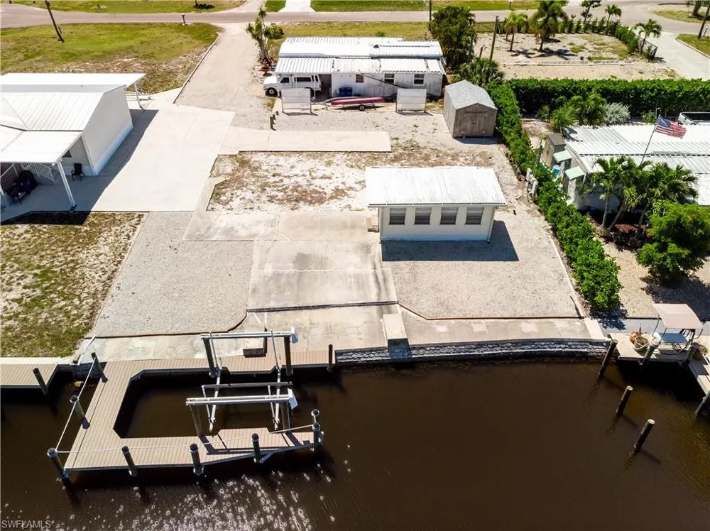 5150 Sandpiper Drive St. James City, FL 33956