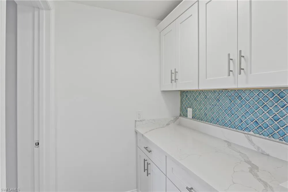 2631 Bayshore Drive Matlacha, FL 33993