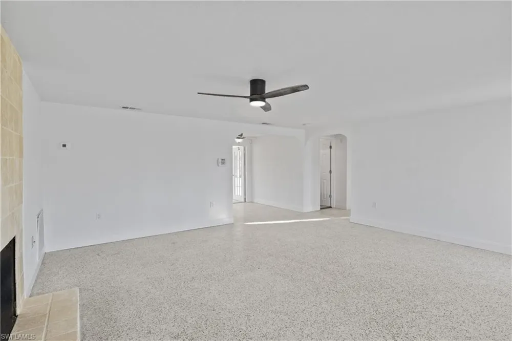 2631 Bayshore Drive Matlacha, FL 33993