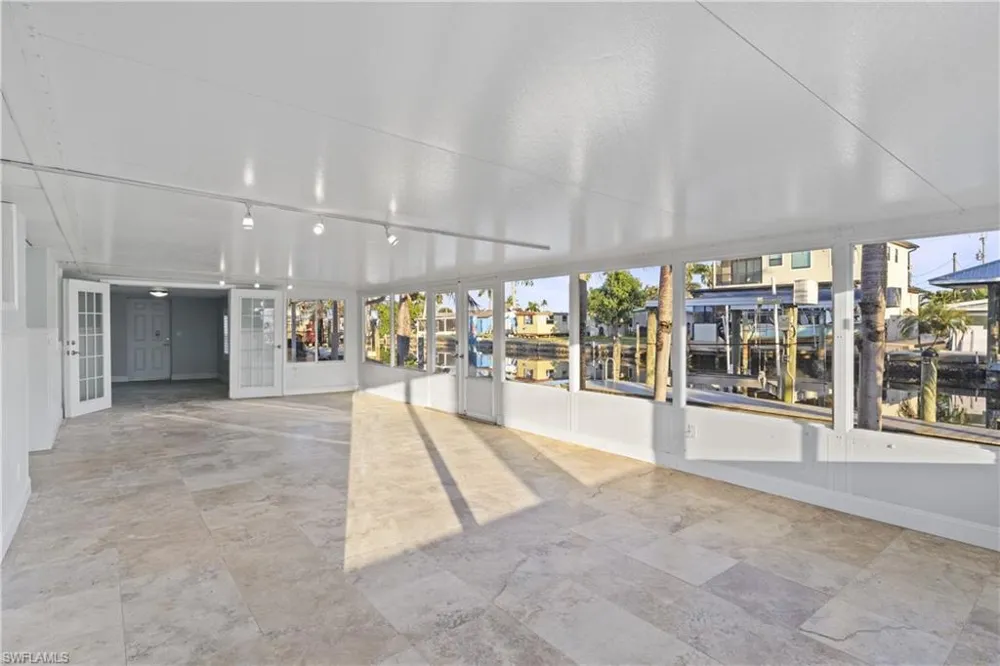 2631 Bayshore Drive Matlacha, FL 33993