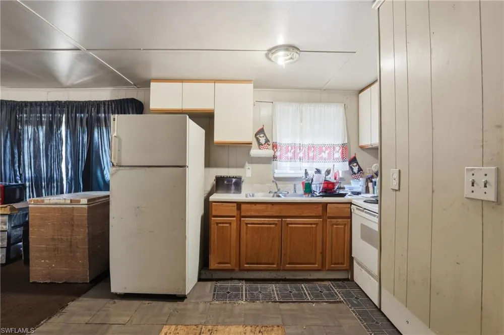 1004 Kentucky Avenue Clewiston, FL 33440