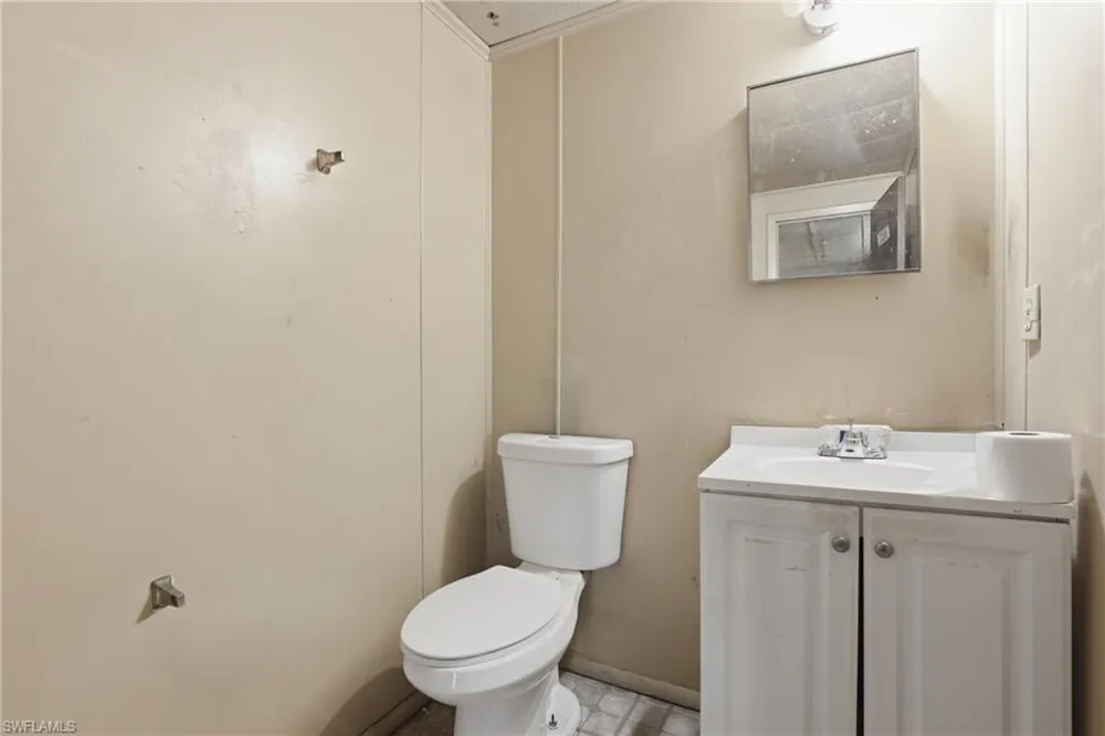 1004 Kentucky Avenue Clewiston, FL 33440
