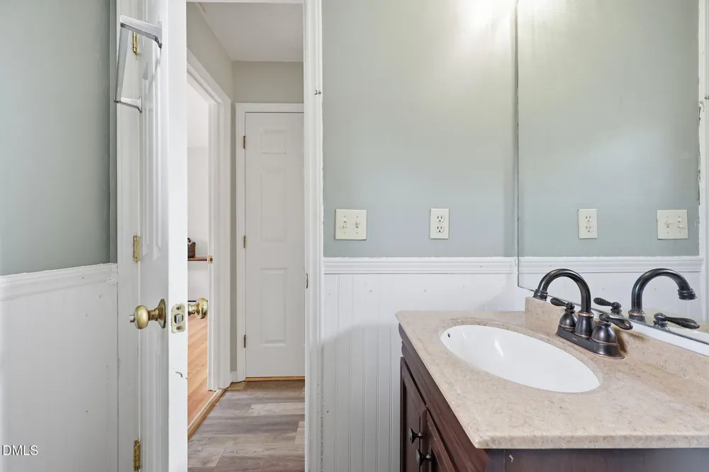 4032 Sherry Court Jamestown, NC 27282