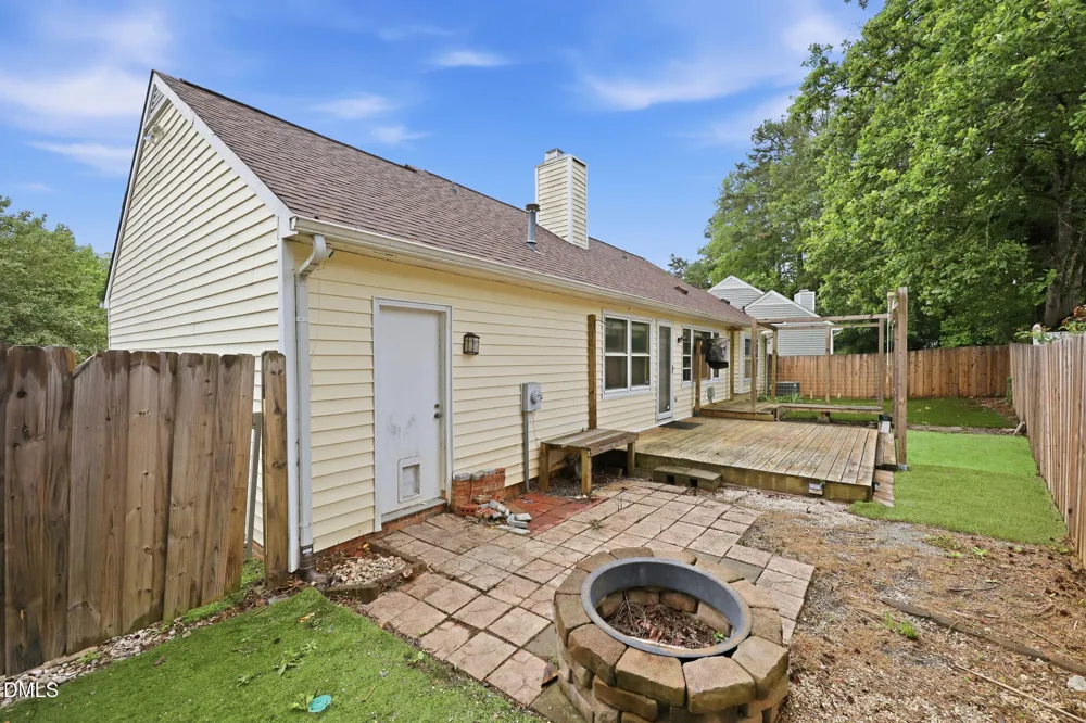 4032 Sherry Court Jamestown, NC 27282