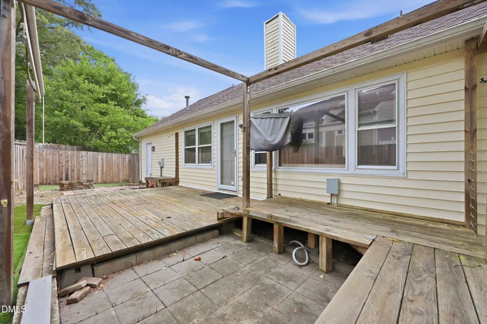 4032 Sherry Court Jamestown, NC 27282