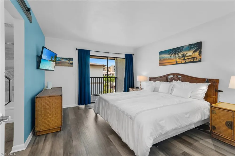 1130 Swallow Avenue #B103 Marco Island, FL 34145