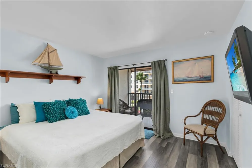 1130 Swallow Avenue #B103 Marco Island, FL 34145