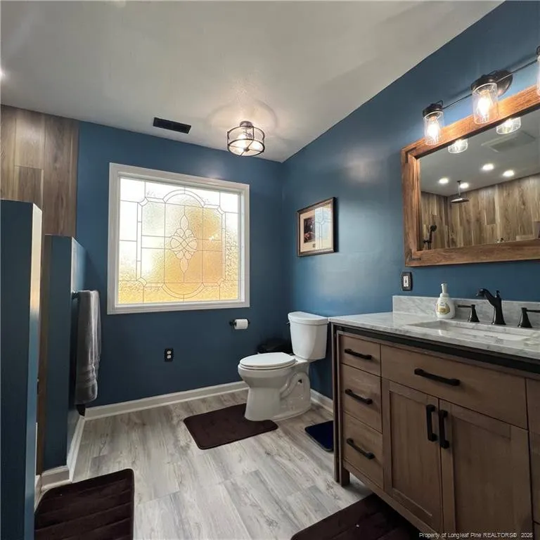 5616 Royal Pines Circle Wade, NC 28395