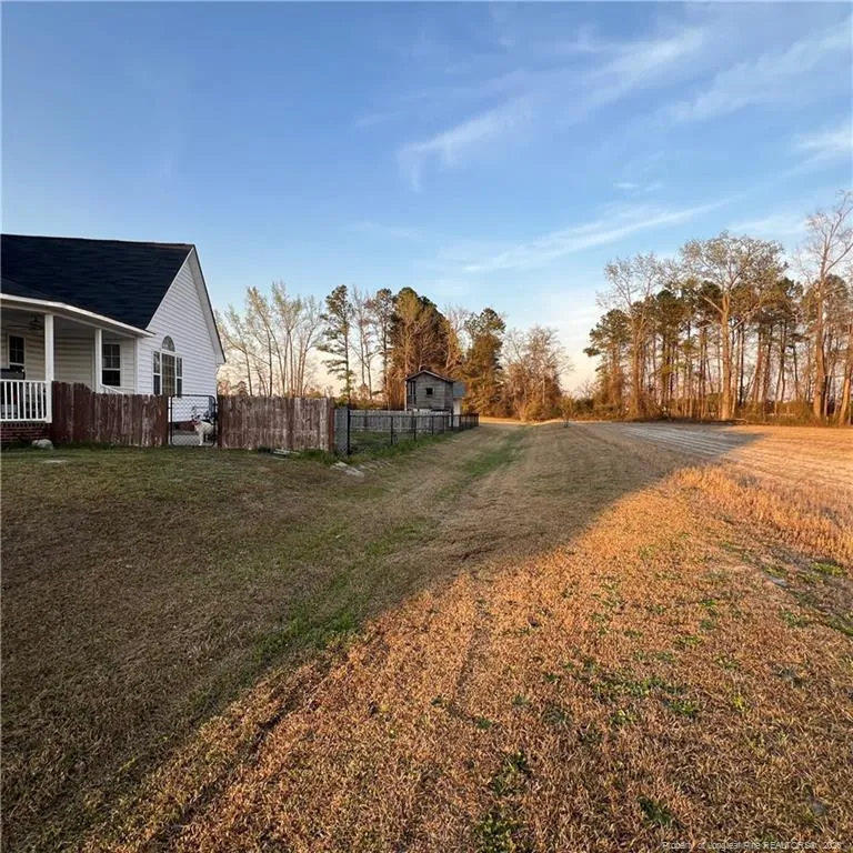 5616 Royal Pines Circle Wade, NC 28395