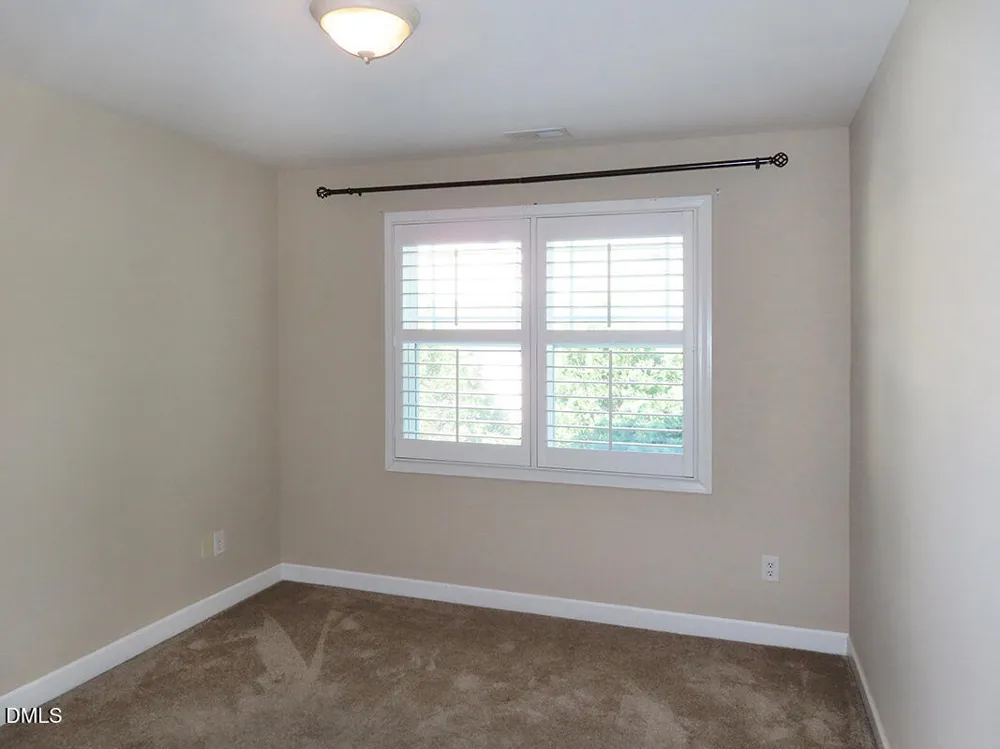 337 Rose Walk Lane Carrboro, NC 27510