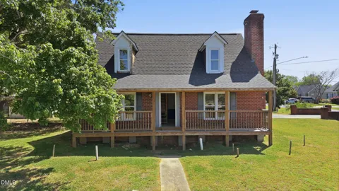 9433 Colonial Drive