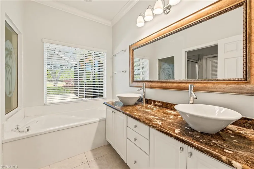 17929 Modena Road Miromar Lakes, FL 33913