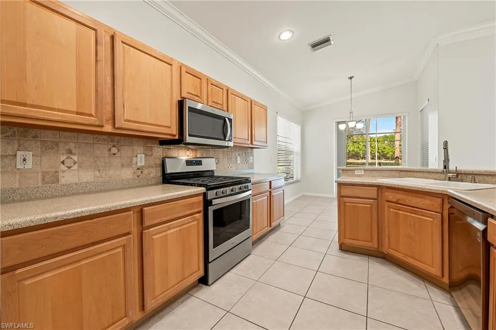 17929 Modena Road Miromar Lakes, FL 33913