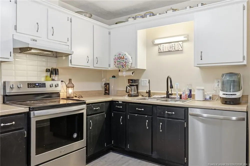 1950 Ava Road Autryville, NC 28318