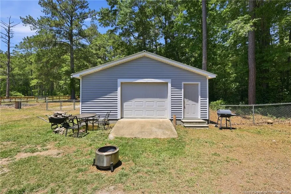 1950 Ava Road Autryville, NC 28318