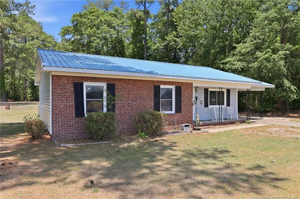 1950 Ava Road Autryville, NC 28318