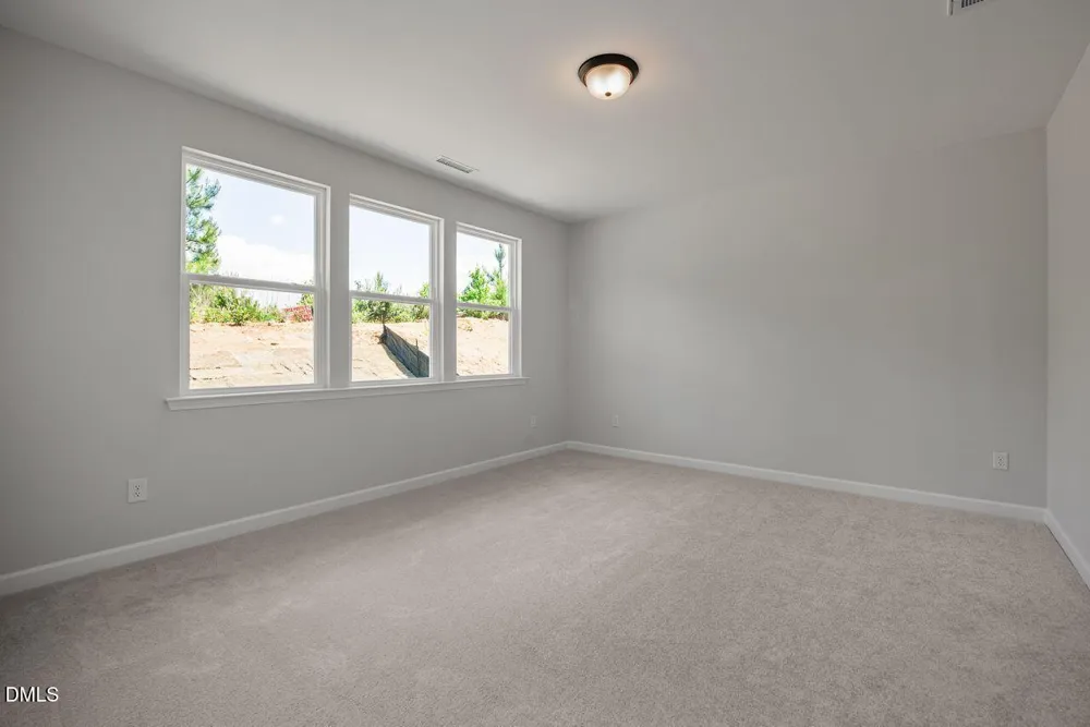347 Queensferry Lane Aberdeen, NC 28315