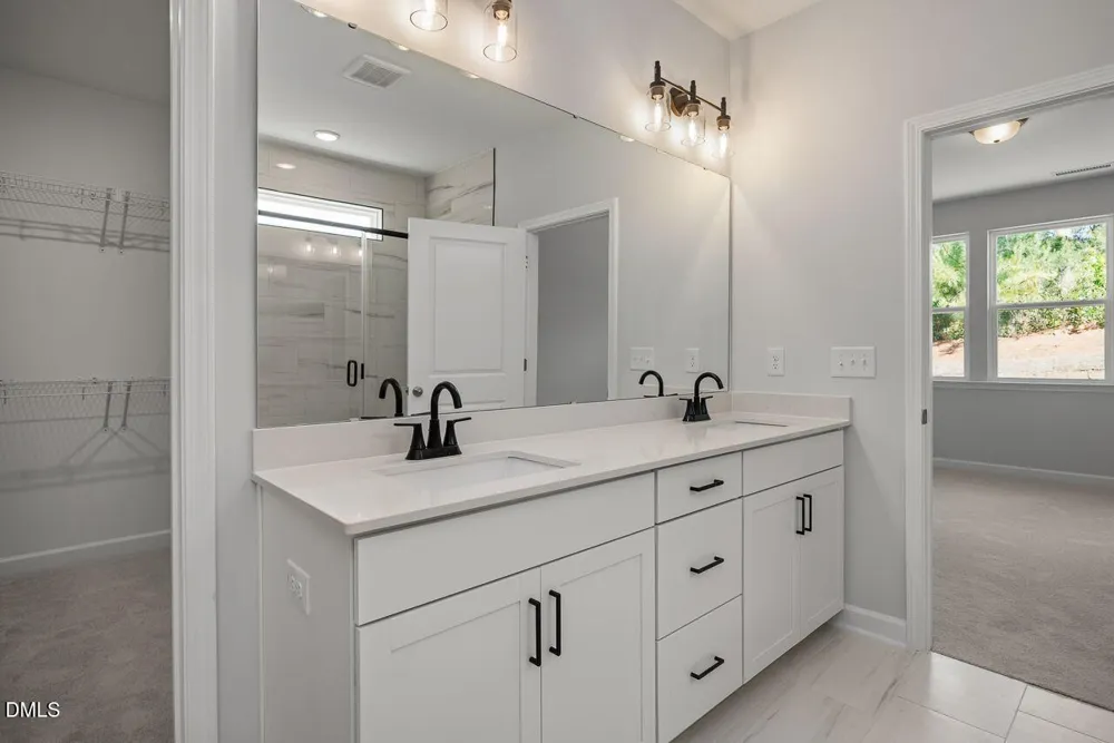 347 Queensferry Lane Aberdeen, NC 28315