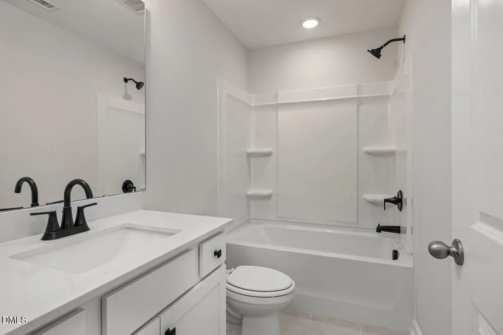 347 Queensferry Lane Aberdeen, NC 28315