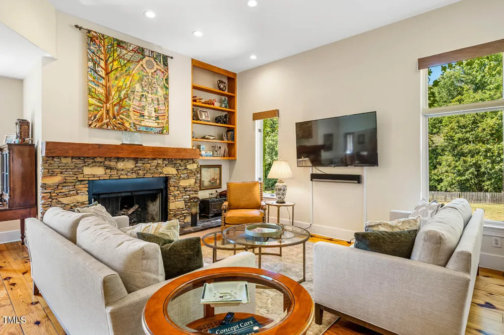 1021 Parchemin Trail Chapel Hill, NC 27516