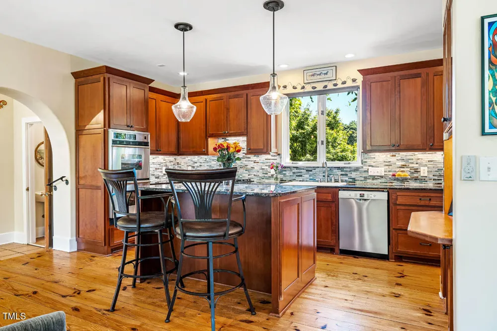 1021 Parchemin Trail Chapel Hill, NC 27516
