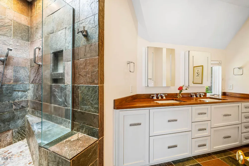 1021 Parchemin Trail Chapel Hill, NC 27516