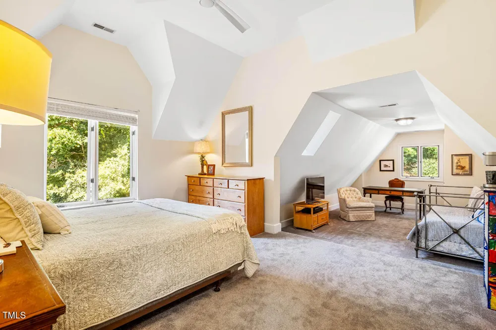 1021 Parchemin Trail Chapel Hill, NC 27516