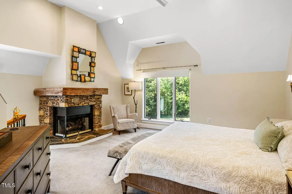 1021 Parchemin Trail Chapel Hill, NC 27516
