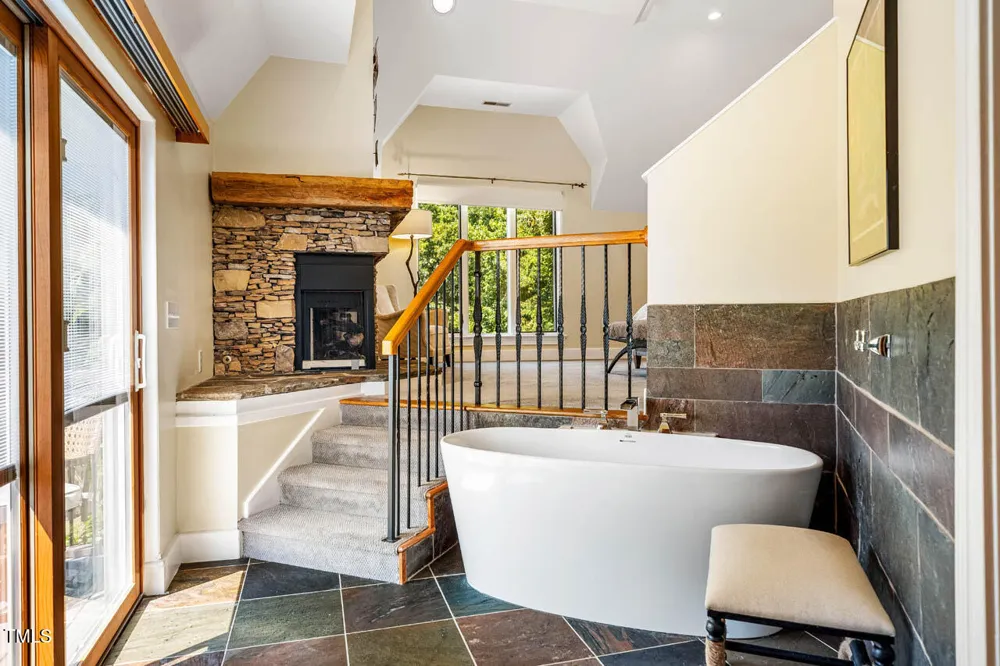 1021 Parchemin Trail Chapel Hill, NC 27516