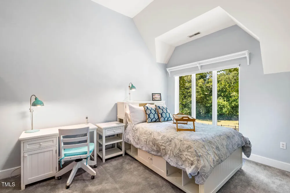 1021 Parchemin Trail Chapel Hill, NC 27516