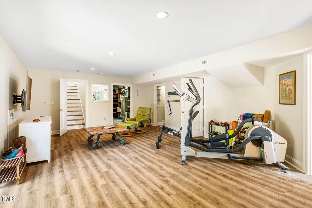 1021 Parchemin Trail Chapel Hill, NC 27516