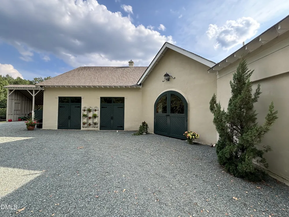 1021 Parchemin Trail Chapel Hill, NC 27516
