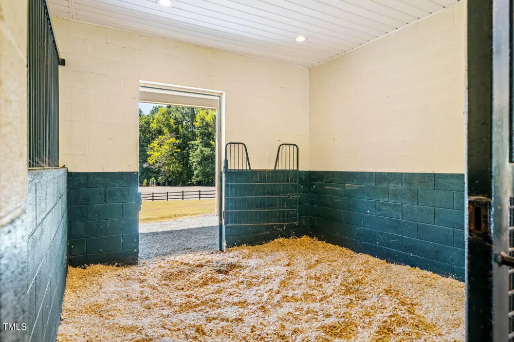 1021 Parchemin Trail Chapel Hill, NC 27516