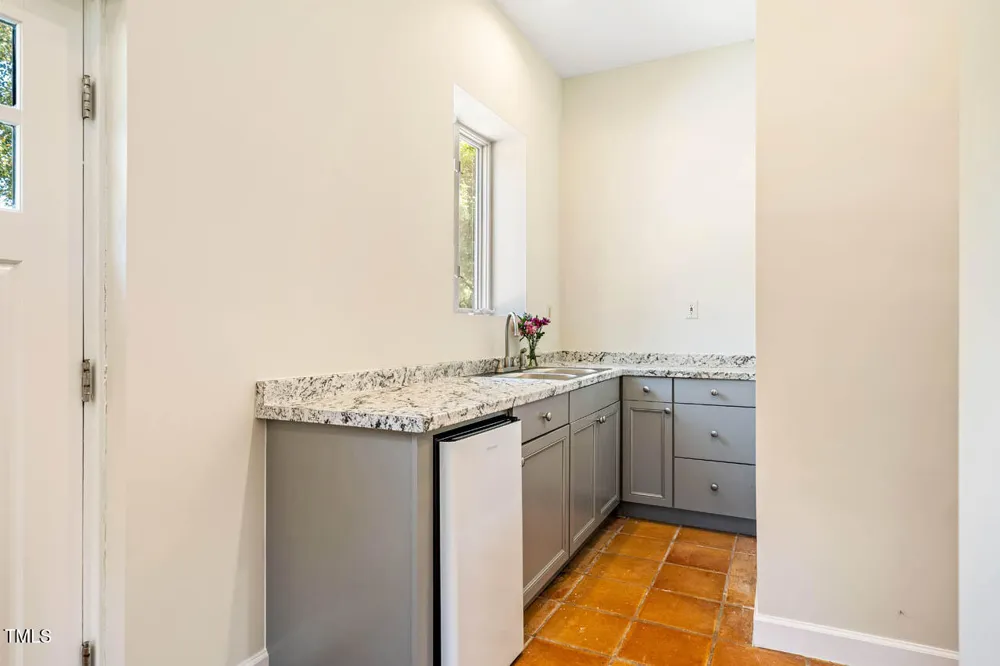 1021 Parchemin Trail Chapel Hill, NC 27516