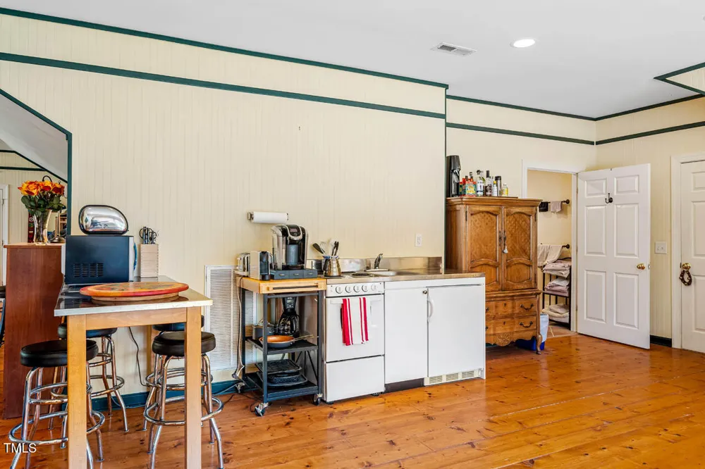 1021 Parchemin Trail Chapel Hill, NC 27516