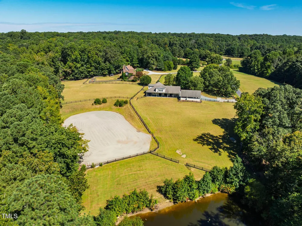 1021 Parchemin Trail Chapel Hill, NC 27516