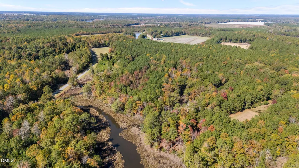 48 Tarpon Pointe Road Bath, NC 27808