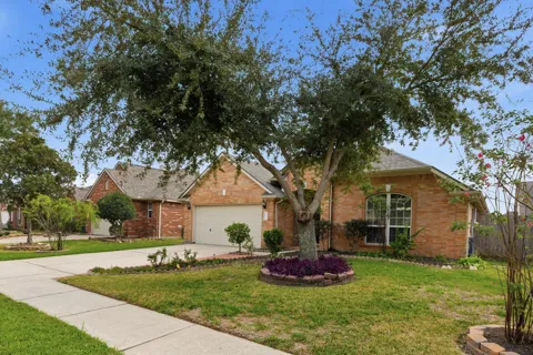 1318 Diamante Drive