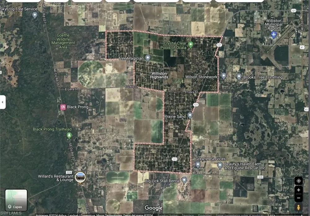 13 WILLISTON HIGHLANDS Bronson, FL 32621