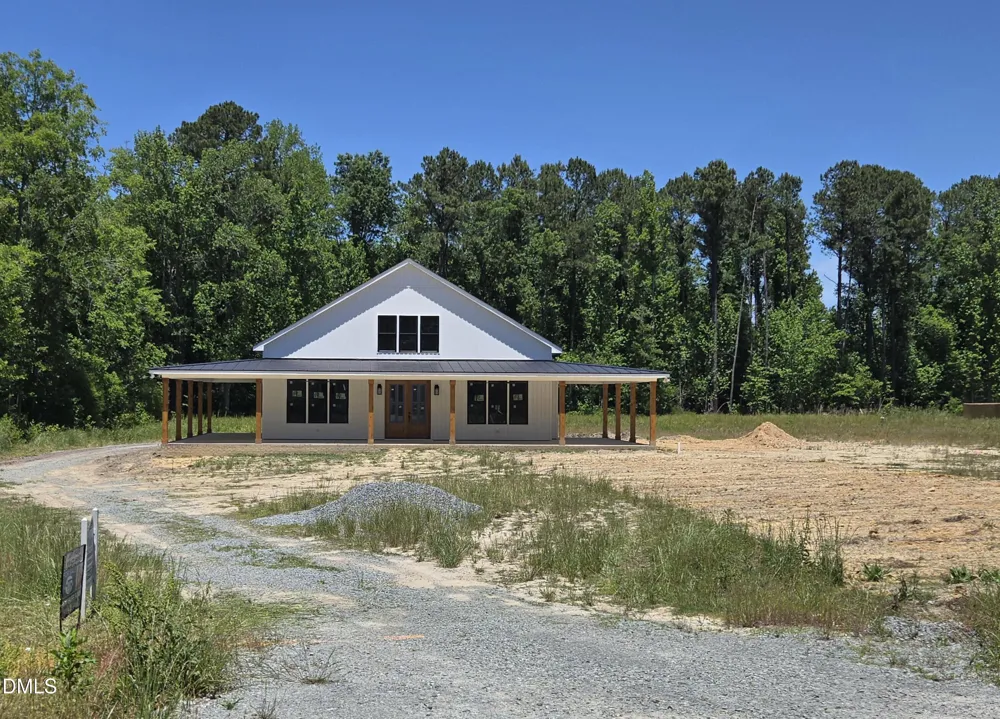 300 Avery Road Erwin, NC 28339