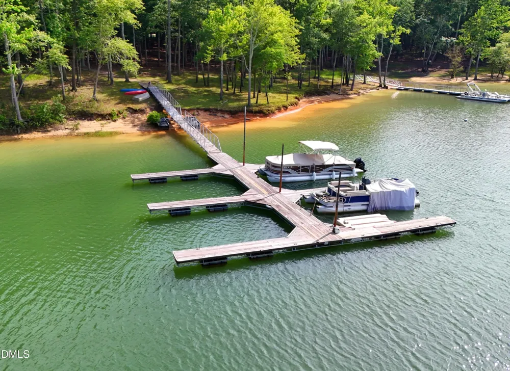 417 Berry Hill Drive Clarksville, VA 23927