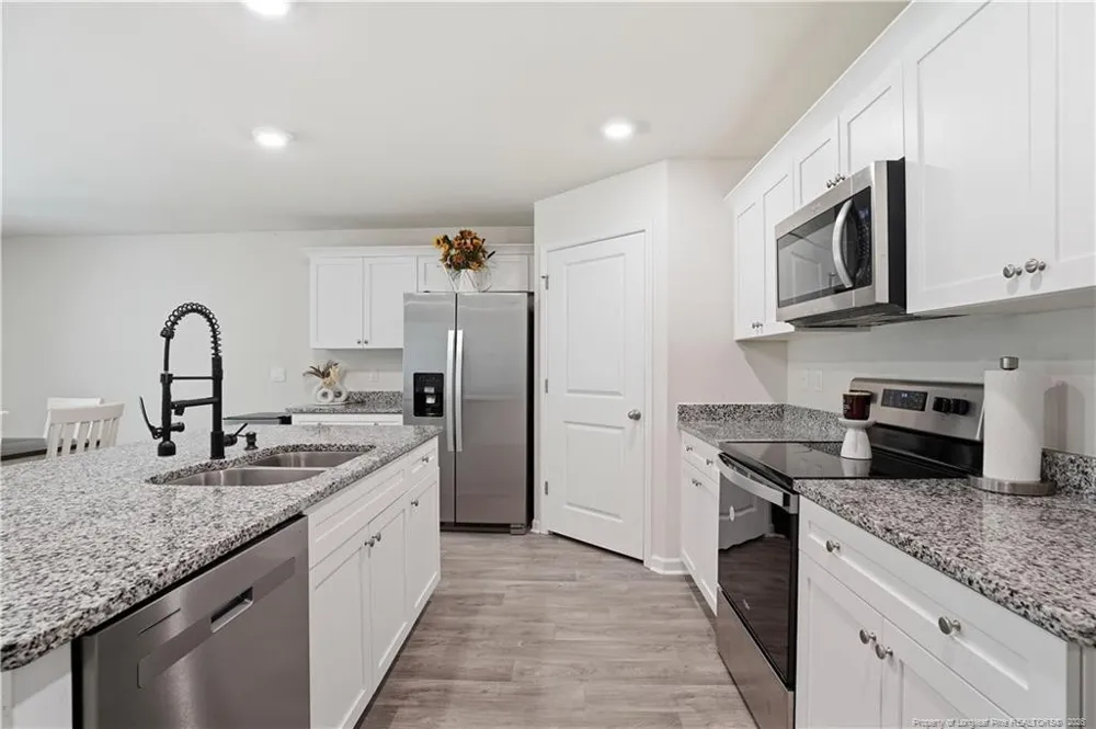 211 Grove Lane Goldsboro, NC 27534