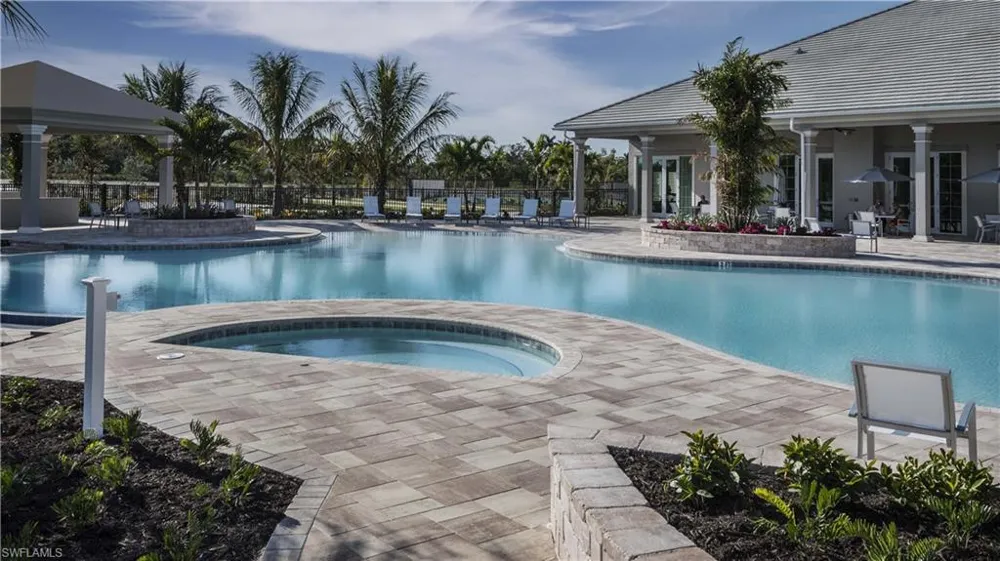 268 Indies Drive E #101 Naples, FL 34114